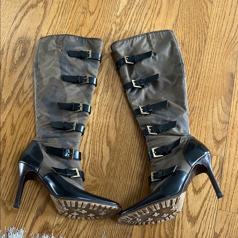 Chic Brown and Black Heeled Boots with Straps